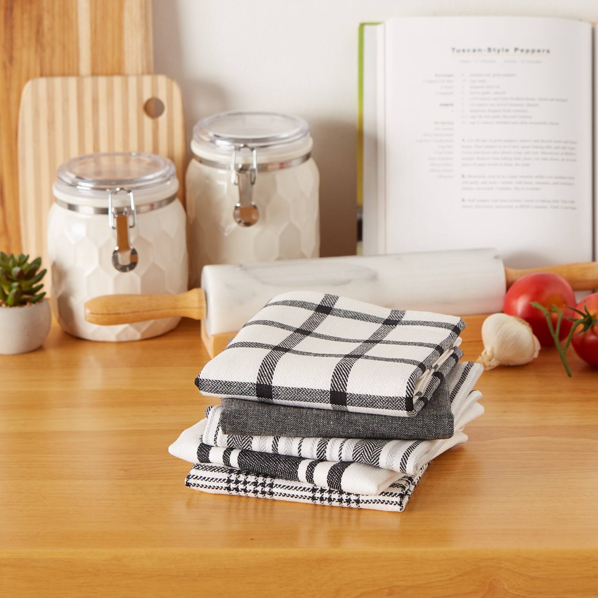 DII® Assorted Black Woven Dishtowels Set